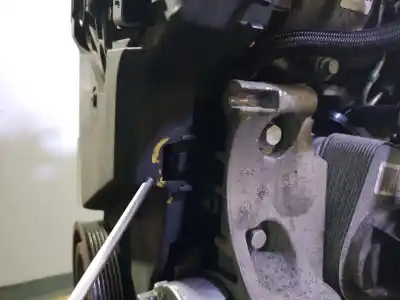 Автозапчастина б/у двигун комплект для renault clio iii 1.5 dci diesel cat посилання на oem iam k9kt766 d258326 7701476906