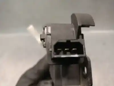 Автозапчастина б/у замок багажника / ворот для audi q7 (4l) 3.0 tdi посилання на oem iam 8p4827505c  8p4827505c