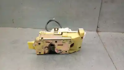 Автозапчастина б/у замок заднього правого дверя для ford focus turnier (cak) 1.6 16v cat посилання на oem iam xs41a26412bh  4057985