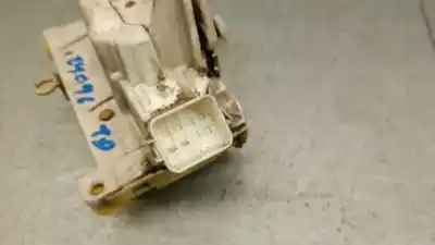 Автозапчастина б/у замок заднього правого дверя для ford focus turnier (cak) 1.6 16v cat посилання на oem iam xs41a26412bh  4057985