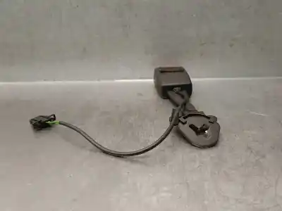 Peça sobressalente para automóvel em segunda mão chicote / encaixe cinto segurança dianteiro direito por audi q7 (4l) 3.0 tdi referências oem iam 4l0857755e  4l0857755g