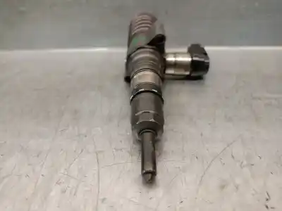 Second-hand car spare part injector for volkswagen passat b6 variant (3c5) 2.0 tdi oem iam references 03g130073t  