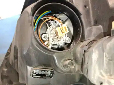 Автозапчастина б/у права фа для renault clio ii fase ii (b/cb0) 1.2 16v посилання на oem iam 8200478985 15601800 hella 260104339r