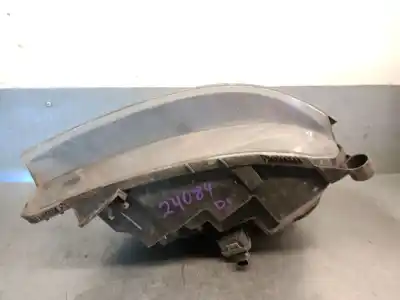 Автозапчастина б/у ліва фара для renault clio ii fase ii (b/cb0) 1.2 16v посилання на oem iam 8200478984 15601700 hella 260606793r