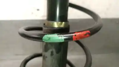 Second-hand car spare part front right shock absorber for renault clio ii fase ii (b/cb0) 1.2 16v oem iam references 7700428602  8200662263