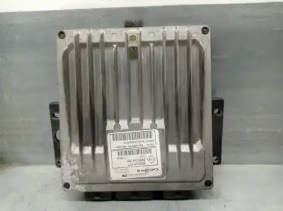 İkinci el araba yedek parçası Ecu Motor Kontrol Cihazi için RENAULT CLIO II FASE II (B/CB0) 1.5 dCi Diesel 65 CV / 48 KW OEM IAM referansları 8200331477  