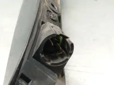 Автозапчасти б/у центральный стоп-сигнал за renault clio ii fase ii (b/cb0) 1.5 dci diesel 65 cv / 48 kw ссылки oem iam 8200325739  7700436929