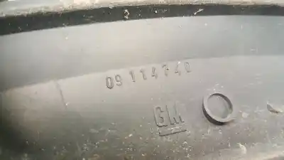 Peça sobressalente para automóvel em segunda mão aba do guarda-lamas dianteiro direito por opel corsa c (x01) 1.7 dti (f08 f68) referências oem iam 09114740  172444