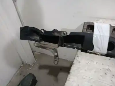 Peça sobressalente para automóvel em segunda mão reforço do pára choques dianteiro por seat leon (1m1) 1.9 tdi referências oem iam 1m0805551c  1m0805551c