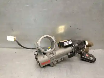 Pezzo di ricambio per auto di seconda mano  per SSANGYONG RODIUS I  Riferimenti OEM IAM 8697008110  8697008110