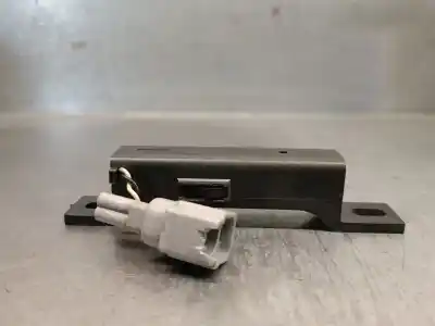 İkinci el araba yedek parçası Anten için NISSAN QASHQAI / QASHQAI +2 I (J10, NJ10, JJ10E) 2.0 dCi OEM IAM referansları 285E589915  285E589915