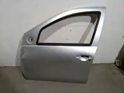 Second-hand car spare part left front door for dacia sandero 1.6 mpi 85 (bs03) oem iam references k7ma8
