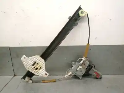 Pièce détachée automobile d'occasion léve glace arrière droit pour ssangyong rodius i 2.7 xdi 4wd références oem iam 8810021012  8810021012