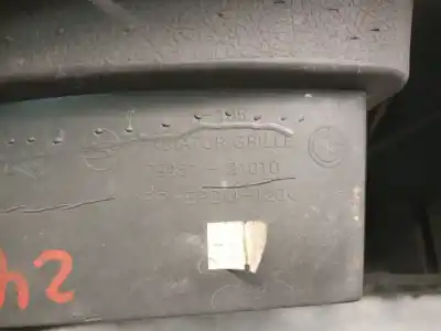 Автозапчастина б/у передня решіта для ssangyong rodius i 2.7 xdi 4wd посилання на oem iam 7945121010  7945121010