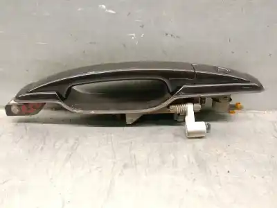 Second-hand car spare part exterior left front door handle for ssangyong rodius i 2.7 xdi 4wd oem iam references 7245021200lak  7245021200lak