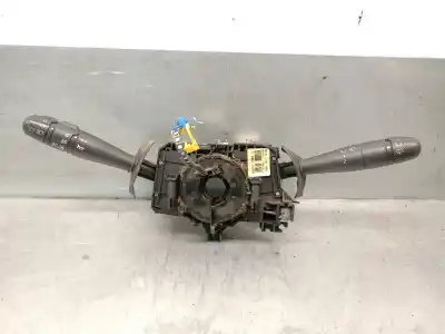 Second-hand car spare part headlights switch for dacia sandero 1.6 mpi 85 (bs03) oem iam references 8200792586t