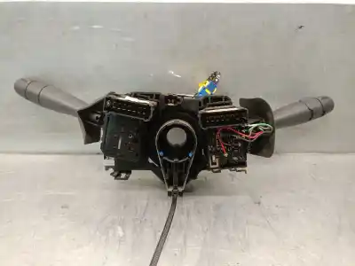 Автозапчастина б/у управління світлом для dacia sandero 1.6 mpi 85 (bs03) посилання на oem iam 8200792586t 901057667 valeo 