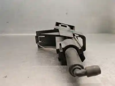 Second-hand car spare part xenon headlights washer for nissan qashqai / qashqai +2 i (j10, nj10, jj10e) 2.0 dci oem iam references 28611jd000  28611jd000