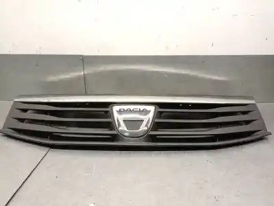 Автозапчастина б/у передня решіта для dacia sandero 1.6 mpi 85 (bs03) посилання на oem iam 8200735104  