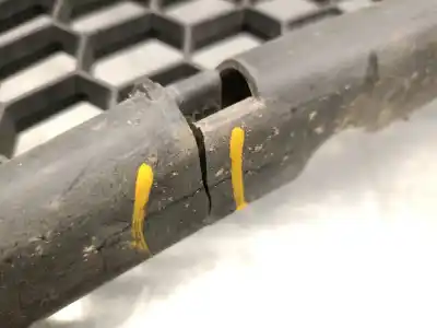 Piesă de schimb auto la mâna a doua grilã de aierisire de la bara din mijloc pentru dacia sandero 1.6 mpi 85 (bs03) referințe oem iam k7ma8  k7ma8