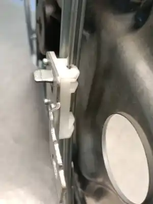 Автозапчасти б/у регулятор стекла переднего правого за nissan qashqai / qashqai +2 i (j10, nj10, jj10e) 2.0 dci ссылки oem iam 80770jd00a  80770jd00a