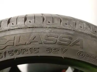 Peça sobressalente para automóvel em segunda mão pneu por opel corsa 3 c 1.3 cdti 70ch manual referências oem iam 19550r1582t  