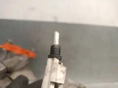 Автозапчастина б/у компресор кондиционера для dacia sandero 1.6 mpi 85 (bs03) посилання на oem iam 8200866443 d7v16 sanden 