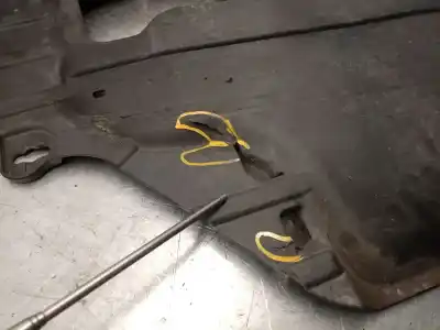 Pezzo di ricambio per auto di seconda mano copertura skid per ford focus c-max (cap) 1.6 tdci cat riferimenti oem iam 3m51r6p013ct 30666521 1682362
