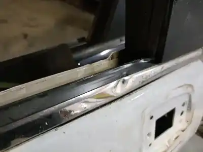 Second-hand car spare part front right door for opel antara a (l07) 2.2 cdti oem iam references 4802520  4802520