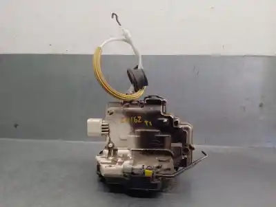 Автозапчастина б/у замок дверей заднього лівого для SEAT EXEO (3R2) 1.6 Посилання на OEM IAM 8E0839015AA  8E0839015AA