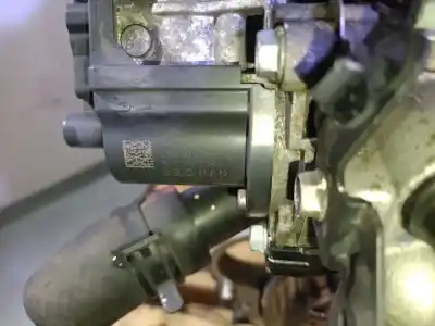 Second-hand car spare part complete engine for kia carens iv 1.7 crdi oem iam references d4fd eh528413 1a0312ah00