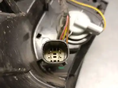 Автозапчастина б/у правий ліхтар для opel zafira tourer c (p12) 1.6 cdti (75) посилання на oem iam 39009033  1222321