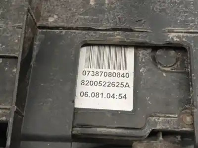 Автозапчасти б/у электрический стояночный тормоз за renault scénic ii (jm0/1_) 1.6 16v (jm1r) ссылки oem iam 8200522625 07387080840 360105231r