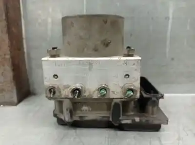 Peça sobressalente para automóvel em segunda mão Abs por RENAULT CLIO II FASE II (B/CB0) 1.2 16V Referências OEM IAM 8200229137 0265231333 