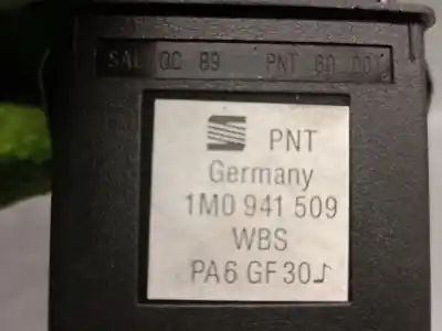 Second-hand car spare part hazard warning lights for seat toledo ii (1m2) 1.9 tdi oem iam references 1m0941509  1m0941509