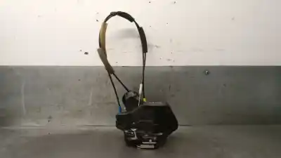 Автозапчастина б/у замок дверей заднього лівого для toyota avensis (_t25_) 2.2 d-cat (adt251_) посилання на oem iam 6906002102