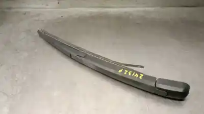 Автозапчастина б/у ручка заднього склоочисника для toyota avensis (_t25_) 2.2 d-cat (adt251_) посилання на oem iam 8524105080