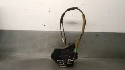 Автозапчастина б/у замок заднього правого дверя для toyota avensis (_t25_) 2.2 d-cat (adt251_) посилання на oem iam 6905002102