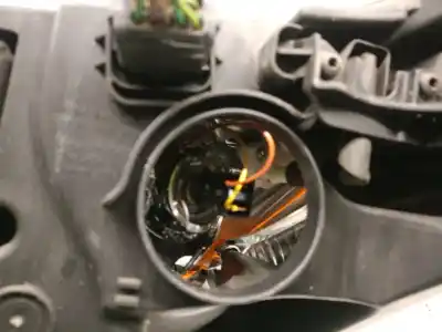 Автозапчастина б/у права фа для citroen c4 lim. collection посилання на oem iam 9687304480  6206s2