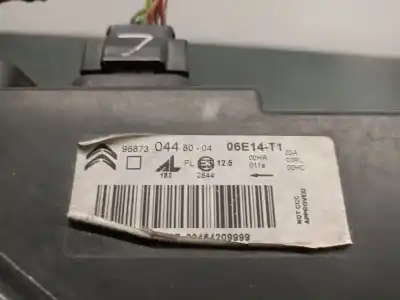 Автозапчастина б/у права фа для citroen c4 lim. collection посилання на oem iam 9687304480  6206s2