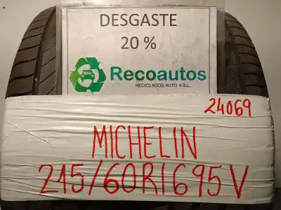 Автозапчастина б/у шина для opel zafira tourer c (p12) 1.6 cdti (75) посилання на oem iam 21560r1695v