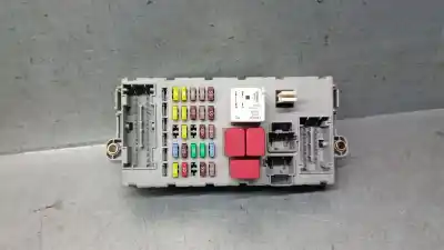 Peça sobressalente para automóvel em segunda mão caixa de fusíveis e relés por lancia delta iii (844_) 1.6 d multijet (844.axc11, 844.axc1a) referências oem iam 51826466
