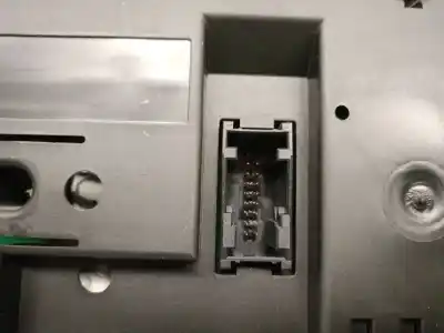 Peça sobressalente para automóvel em segunda mão quadrante por bmw x1 (e84) sdrive 18 d referências oem iam 918734401  62109316152