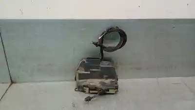 Pezzo di ricambio per auto di seconda mano serratura porta posteriore destra per citroen c3 1.4 hdi exclusive riferimenti oem iam 9138c1
