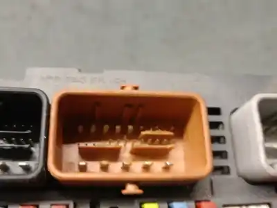 Автозапчастина б/у реле/запоперівник для citroen c4 picasso ii 2.0 bluehdi 135 посилання на oem iam 9675877980  9675877980