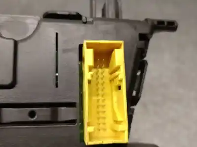 Second-hand car spare part dashboard for citroen c4 picasso ii 2.0 bluehdi 135 oem iam references 9666704380  6103v1