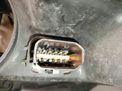 Автозапчастина б/у права фа для citroen c4 picasso ii 2.0 bluehdi 135 посилання на oem iam 6206a8  6206a8