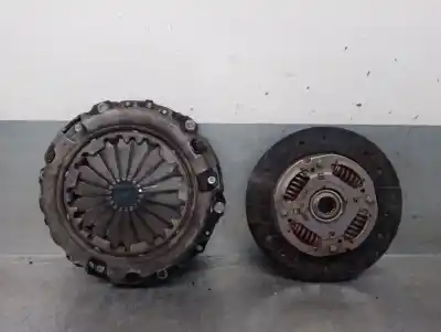 Pezzo di ricambio per auto di seconda mano Kit Frizione per CITROEN C3 1.4 HDi Exclusive Riferimenti OEM IAM 2051E4  2051E4