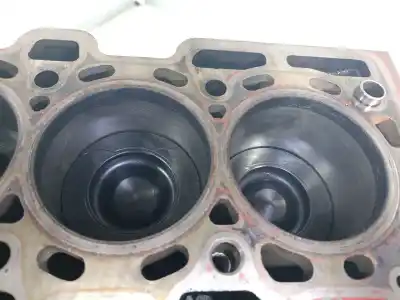 Second-hand car spare part block for renault captur i (j5_, h5_) 1.5 dci 90 oem iam references k9ke629 d017756 