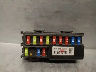 Peça sobressalente para automóvel em segunda mão caixa de fusíveis e relés por kia carens iv 1.7 crdi referências oem iam 919513x110